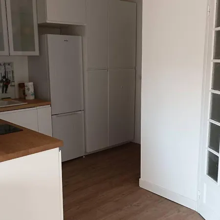 Studio Bormes-les-mimosas, 1 Piece, 4 Personnes - Fr-1-610-86 Апартаменты