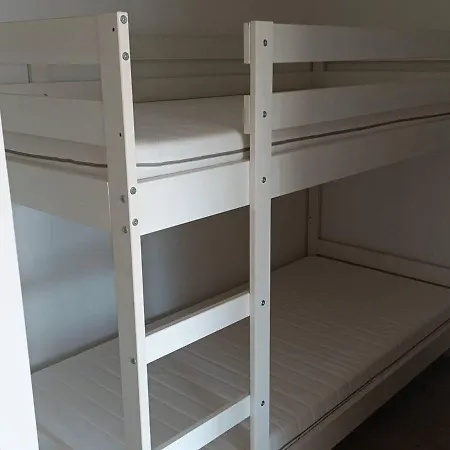 Daire Studio Bormes-les-mimosas, 1 Piece, 4 Personnes - Fr-1-610-86